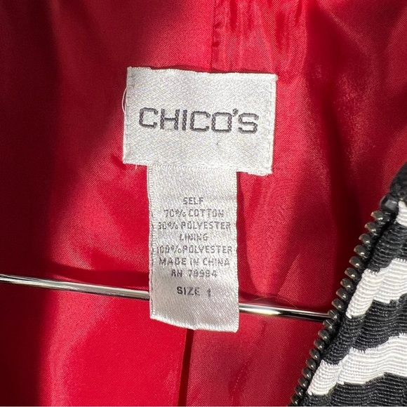 Chico’s Animal Print Zip Up Jacket - Picture 9 of 9